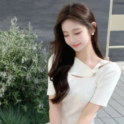 迟雪不复旧云深